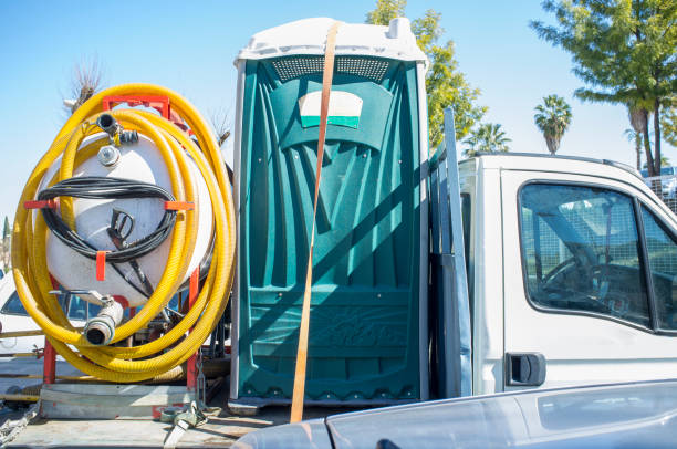 Best Porta potty services near me  in Waukegan, IL