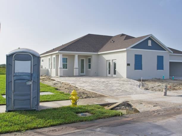 Portable Toilet Options We Offer in Waukegan, IL